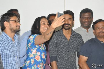 Dhanush at Radio Mirchi For Anekudu Movie Promotions
